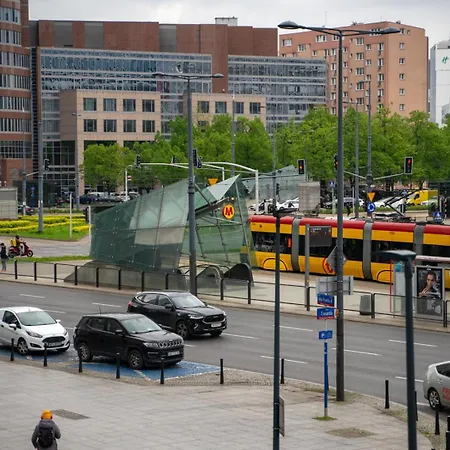 Rondo Onz - Parking, Location, Metro - By Rentujemy Apartament